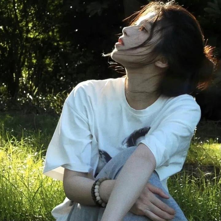 历尽沧桑一美人